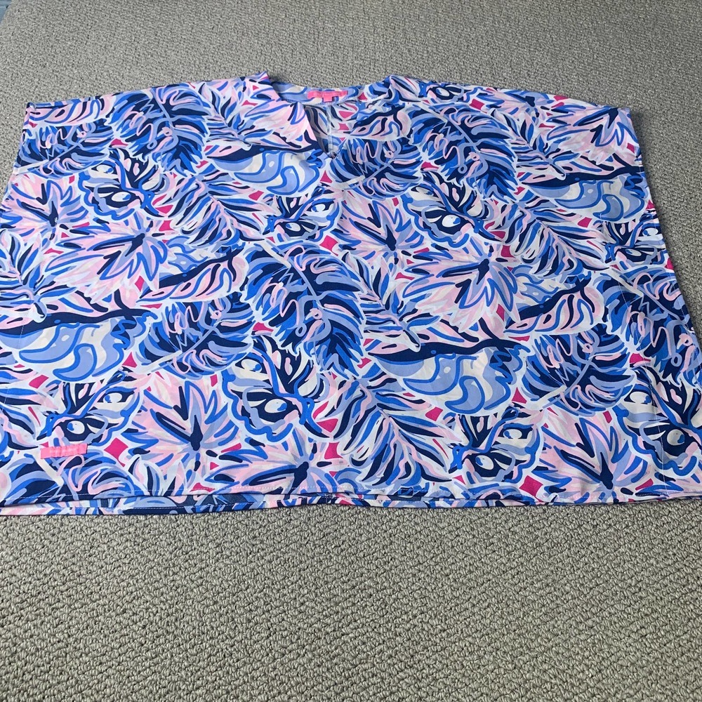 Simply Southern Womens Blouse Top Size Large Blue Floral Boxy Fit Short Sleeves